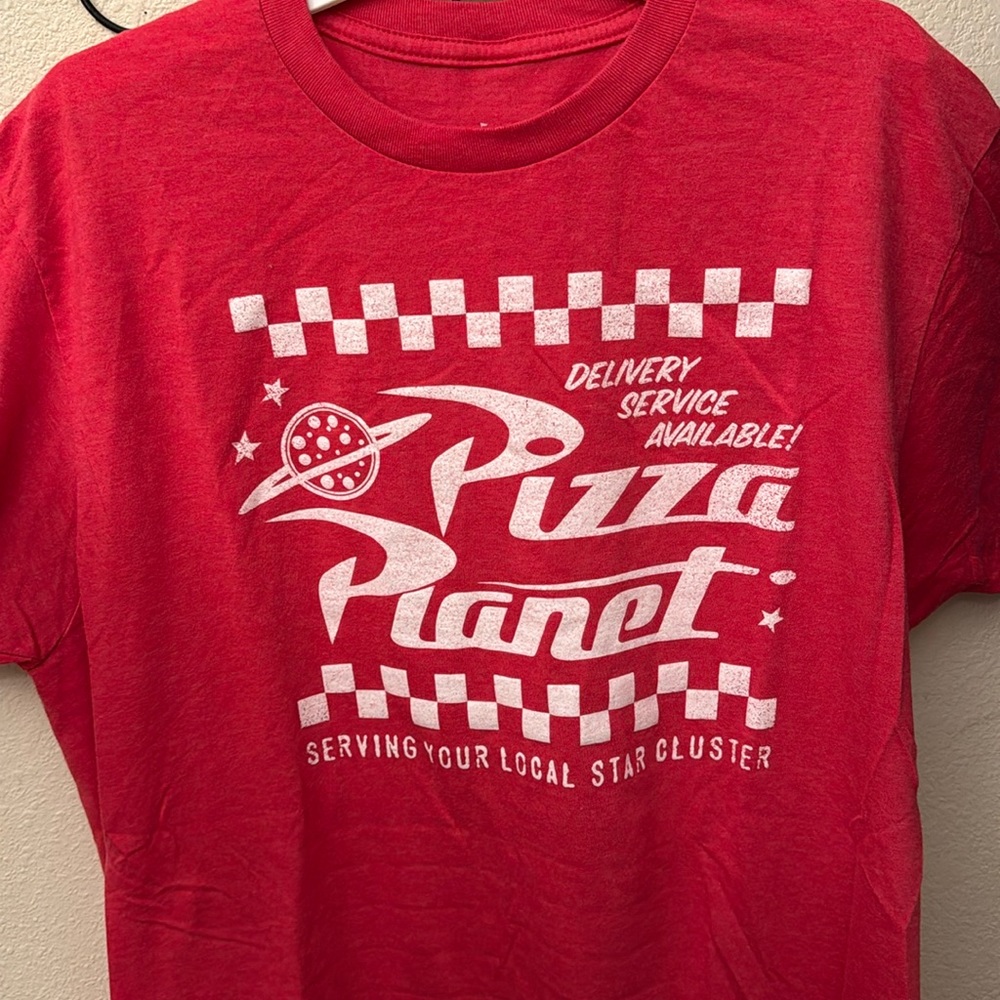 Authentic Pizza planet T-shirt size Large only worn once or twice good condition